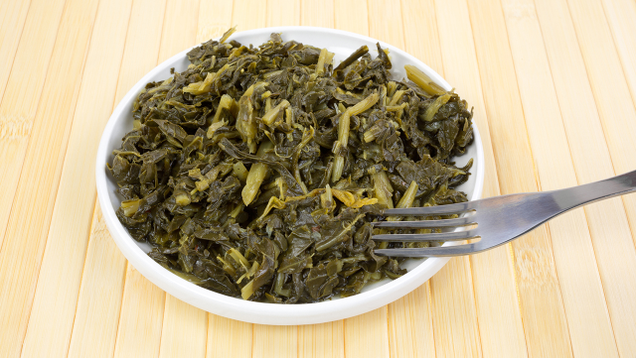 Illustration for article titled 5 Heaping Dollops Of Mama’s Famous Greens To Make You Strong So You Can Fuck